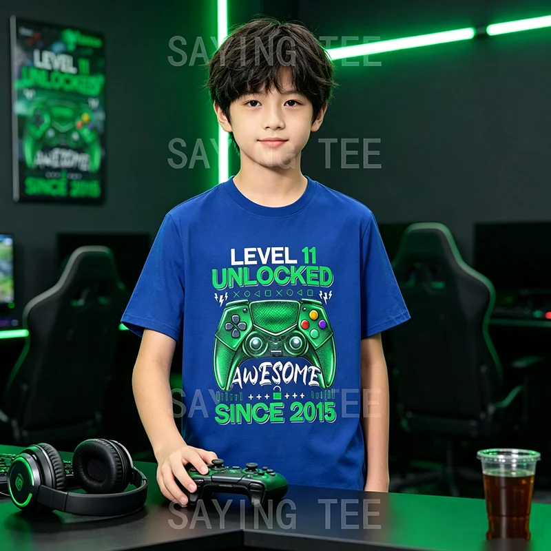 Level 11 Unlocked Awesome Since 2015 11th Birthday Boy Gamer T-Shirt Born in 2015 11 Years Old Sons