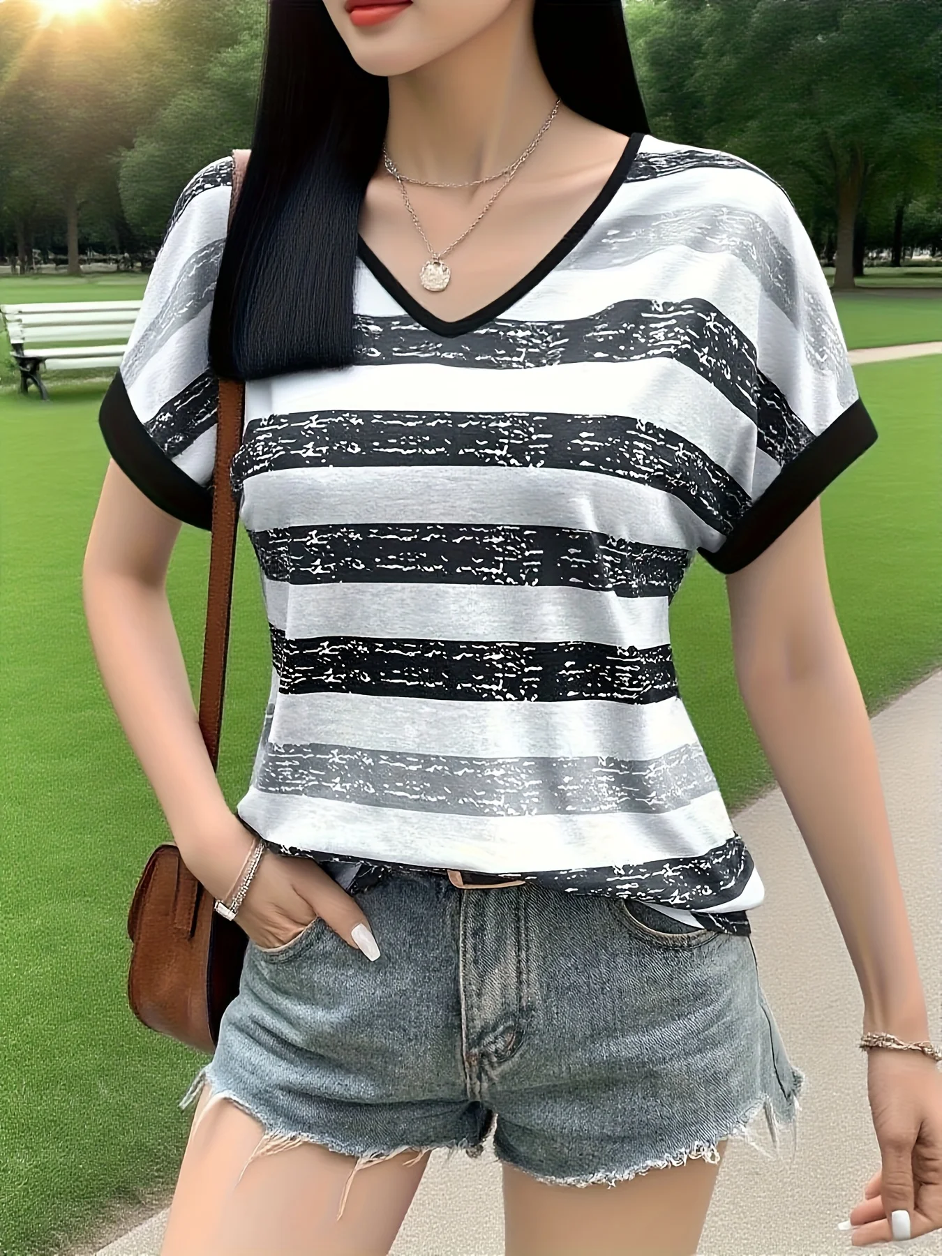 Men's Summer Short-Sleeve Shirts, Fashionable Striped Color-Block Shirts, Batwing Sleeve T-Shirts
