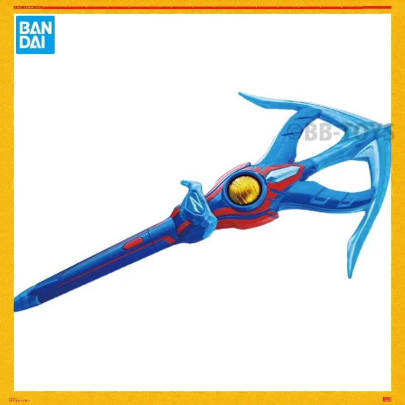 W magazynie Bandai Original DX Ultraman Z Transformer Gunbow Mode Switch Weapon Sound Spear Anime Action Figures Toys Girls Gift