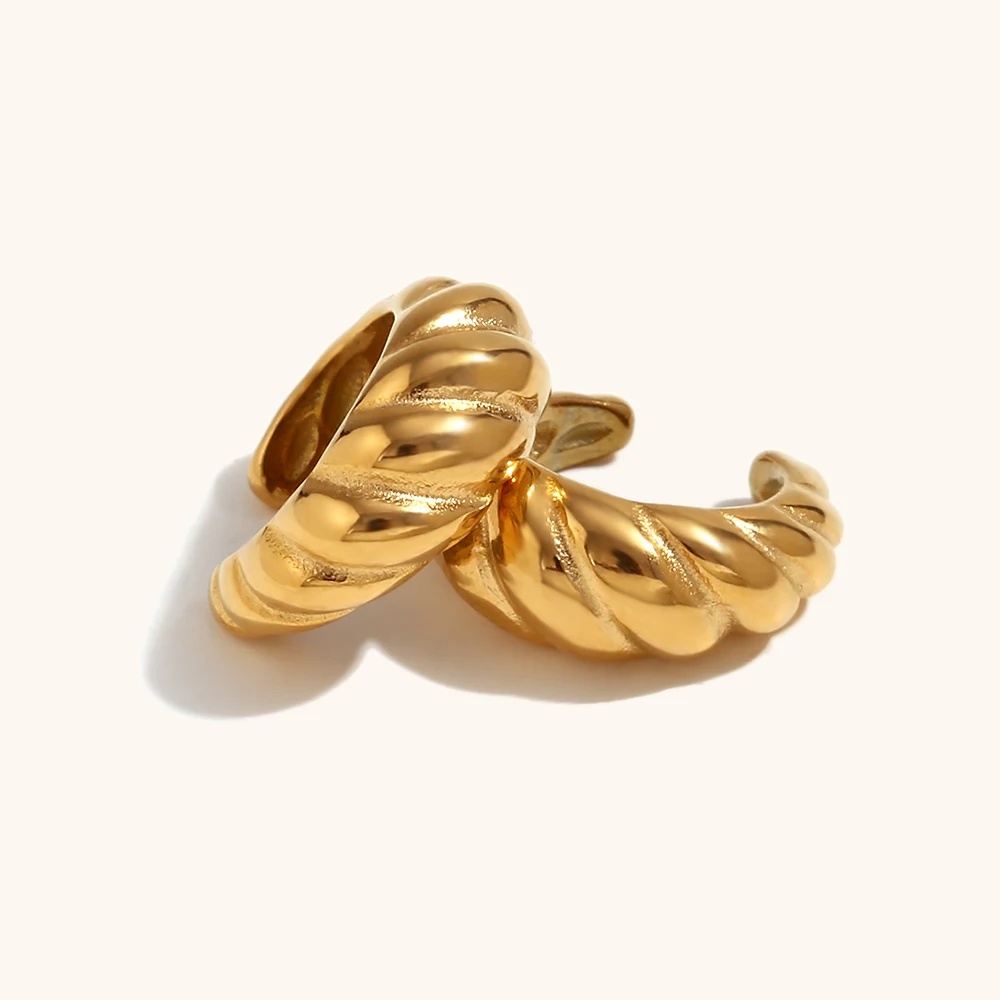 La.Muses Classic Croissant Ear Clip Mini 18K Gold Plated Stainless Steel Earrings Fashion Waterproof Daily Jewelry Woman