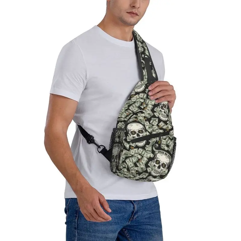 Mochila de hombro con patrón de calavera de dólar personalizado para hombre, bandolera de pecho, informal, para senderismo