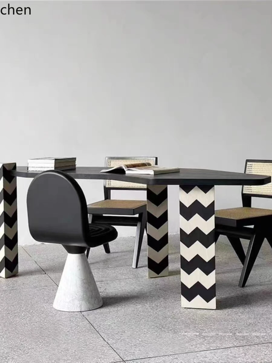 

YXY simple solid wood home dining table creative triangular arrow desk desk