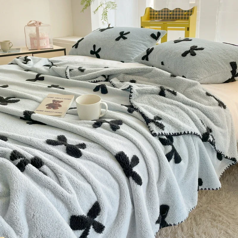 Cute Bow Knot Thickened Coral Fleece Blanket,Warm  Office Nap Blanket, Winter Milk Fleece Blanket, Dormitory Cover Bed Blanket