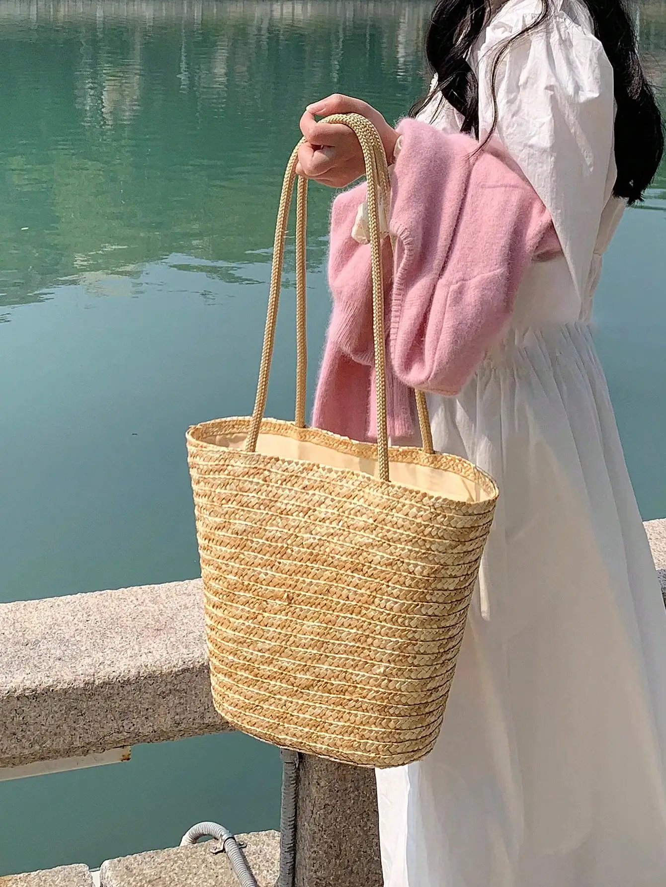 Go on a trip! New high-capacity grass woven bag for seaside vacation, handcrafted woven summer beach luxury grass bag