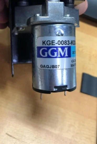 Koreanischer GGM-Motor KGE-0083-KD3448S1 12V 5000 U/min