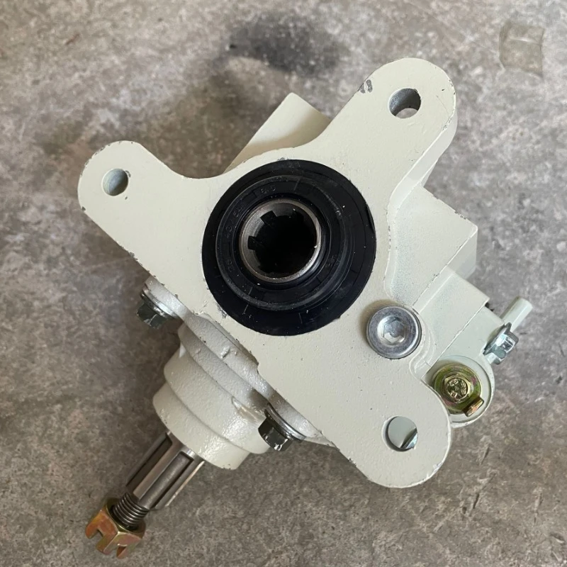 

Four-wheel off-road motorcycle accessories continuously variable speed GY6 large shaft transmission beach car rear axle reverser