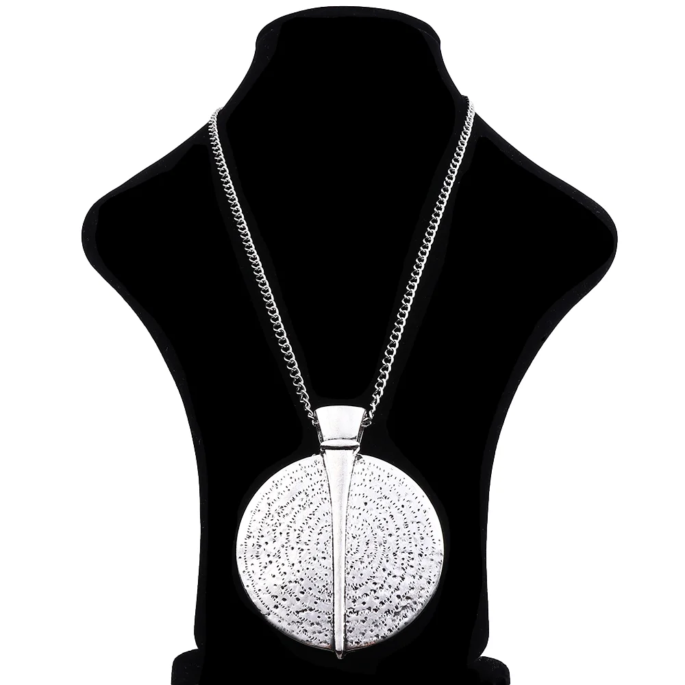 Tibetan Silver Large Boho Medallion Round Charm Pendant Long Chain Necklace Lagenlook 34\