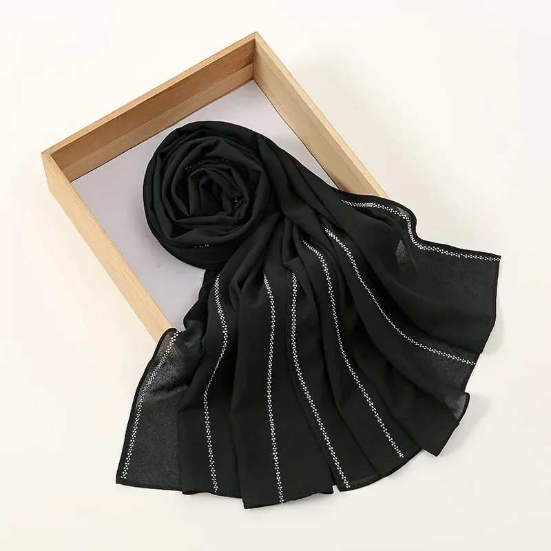 وشاح شيفون أنيق واسع الشريط - شال إسلامي من حجر الراين بلون سادة للنساء