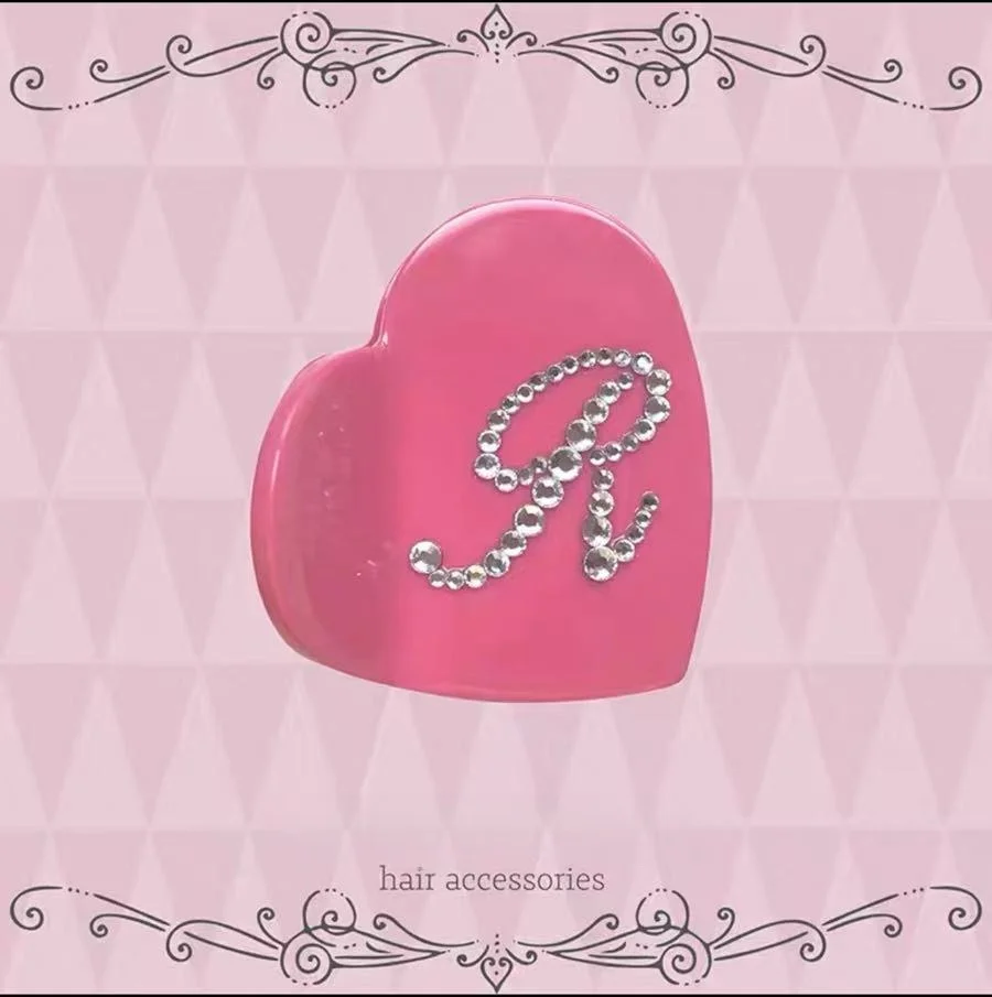 

Fashion Customized Rhinestone Name Heart Hair Clip Personalized Name Acetate Hair Clips Bridesmaid Gift for Women Girls
