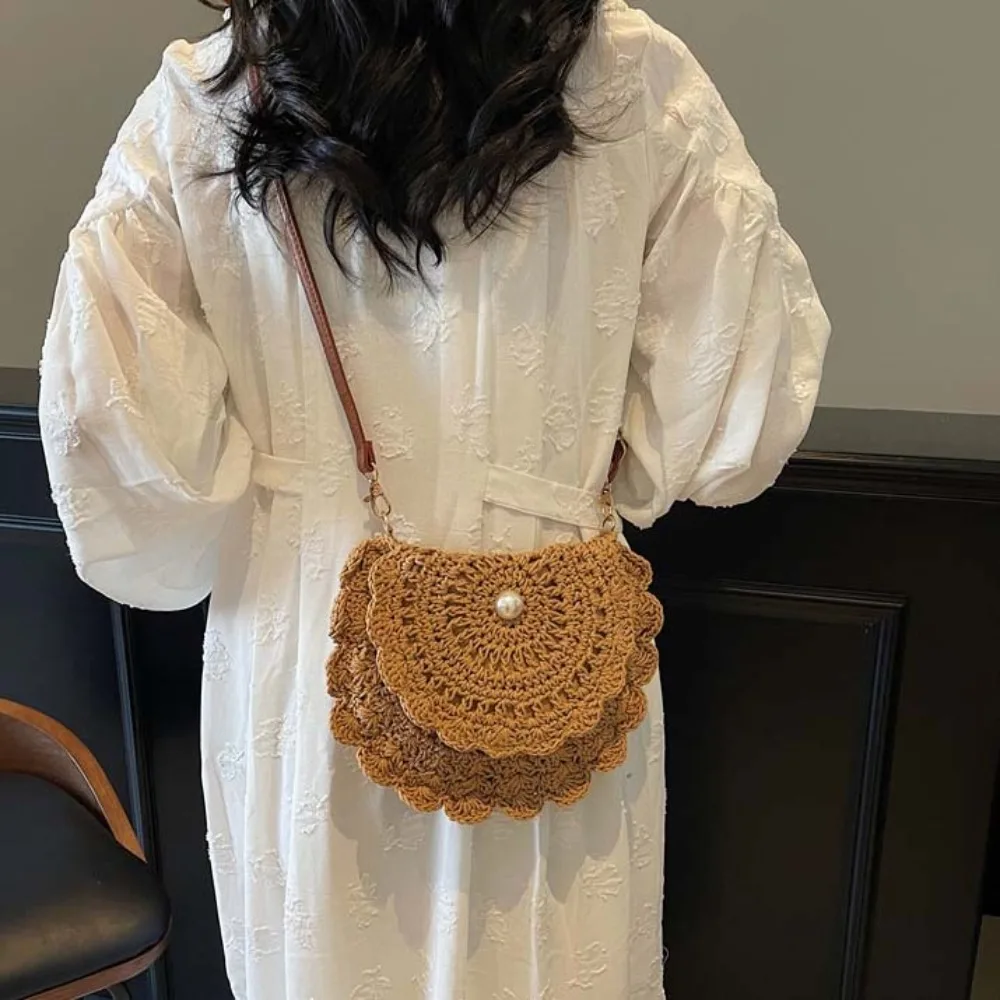 

Flower Edge Cotton Thread Woven Bag Hollowed Out Large Capacity Ethnic Style Woven Bag Lightweight Pearl Summer Beach Flip Pouch