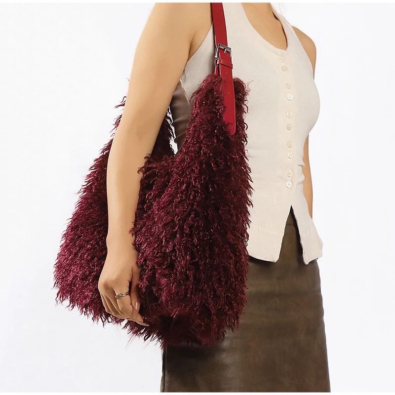 Lange, lockige, flauschige Plüsch-Umhängetasche, Y2k-Mädchenmode, große Damen-Winterhandtasche, einfarbige Tragetasche – Detail 12