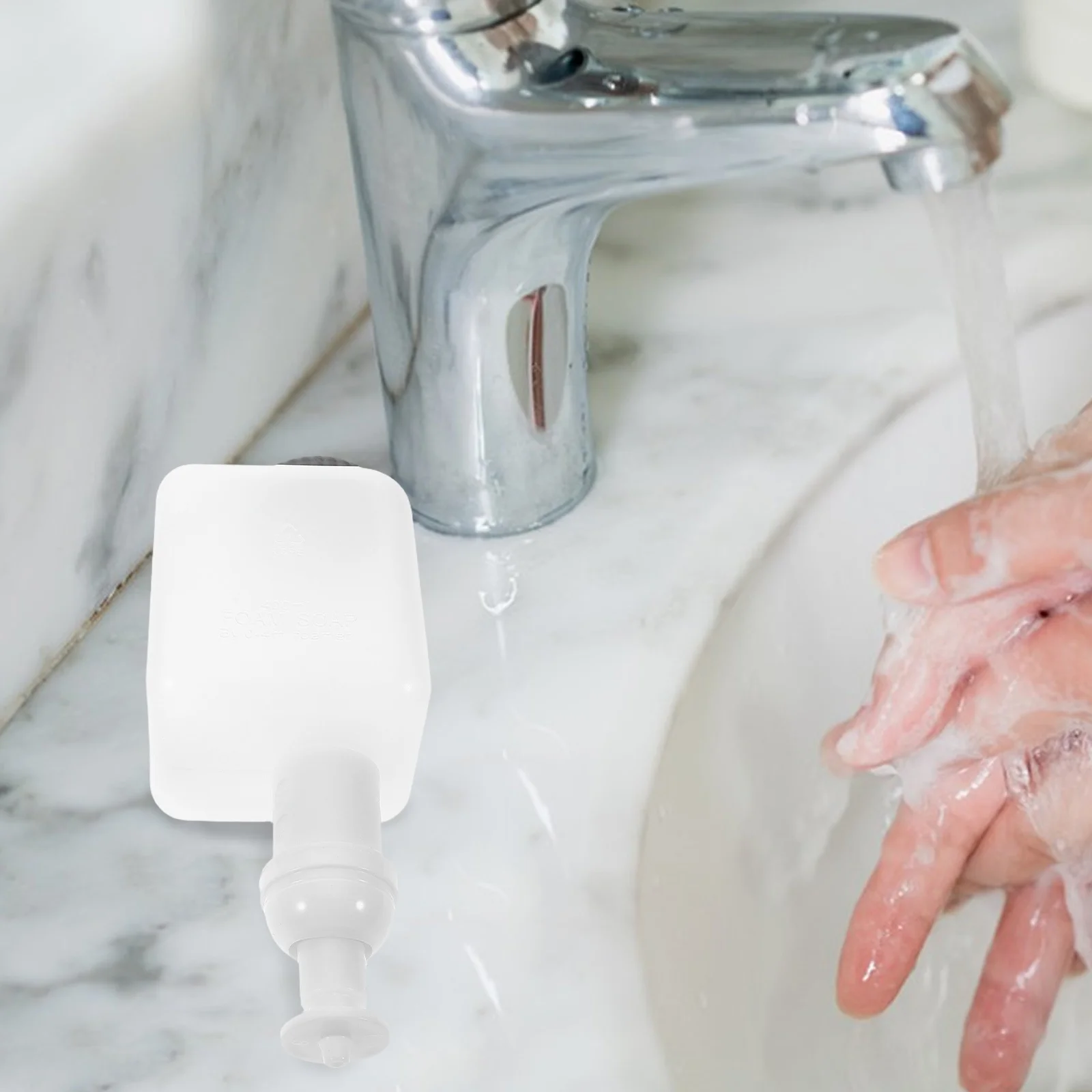 

Hand Soap Dispenser Pump Replacement Foaming Pump Head Nozzle for Bathroom Kitchen Refillable Liquid Soap Container Home Office