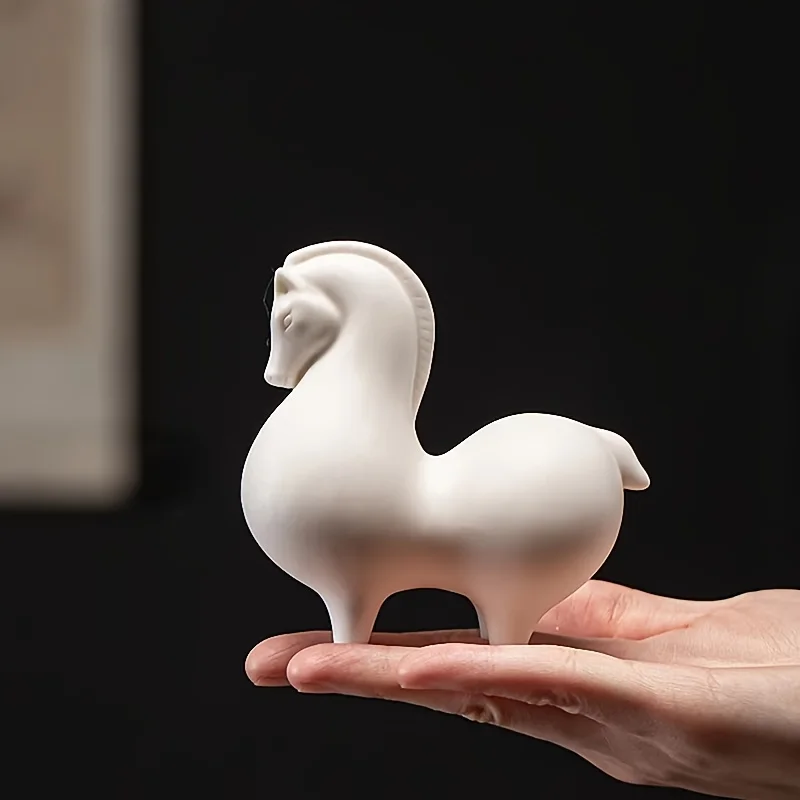 1pc White Ceramic Cartoon Horse Figurine, Indoor Decorative Horse Sculpture for Living Room, Festive Decor for Christmas