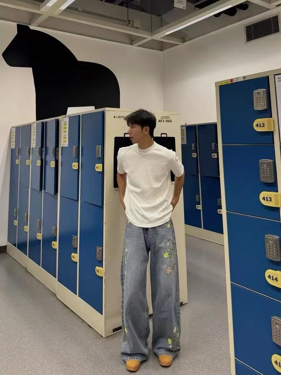 

Мужские джинсы в стиле ретро, с японской тяжелой цветочной вышивкой, свободного кроя, прямые, в пол, из чистого хлопкового денима, повседневные