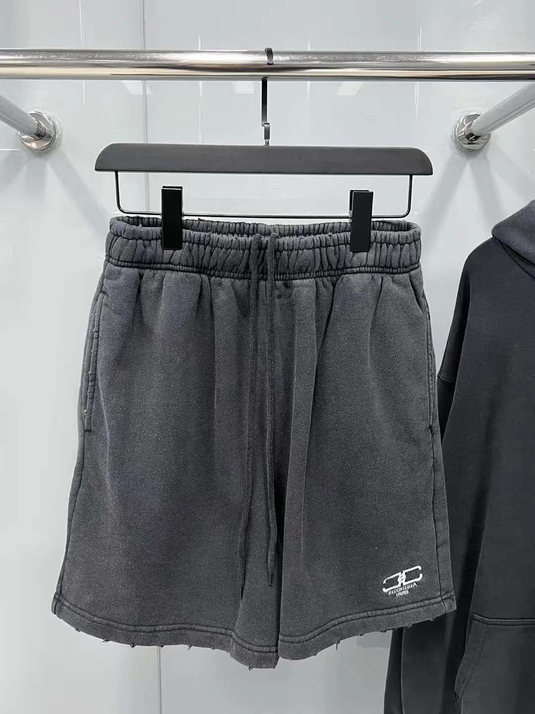 

【29 моделей】BLCCNIEGEA Классические высококачественные модные шорты Paris B для женщин, свободные махровые повседневные брюки три четверти, мужские спортивные штаны