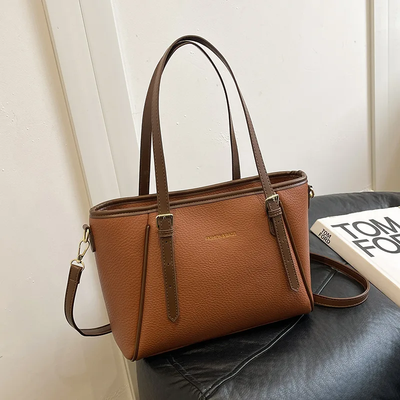 

2025 Women's Large Tote Bag -Europe and America Fashion Spacious, Shoulder/Top Handle