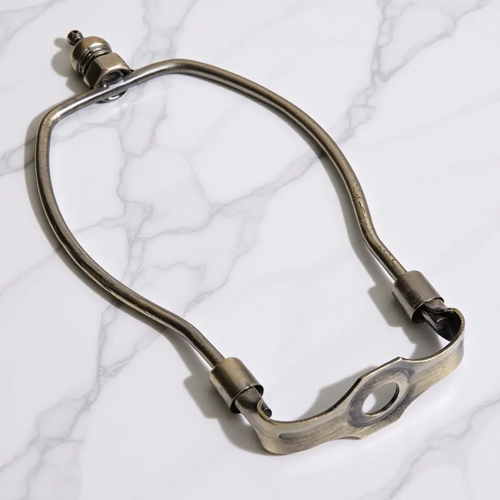 1Pcs Iron Horn Lamp Bracket Lamp Harp Holder for Floor Table Lamps Stable Metal Lampshade Bracket Horn Light Frame Bottom Hole