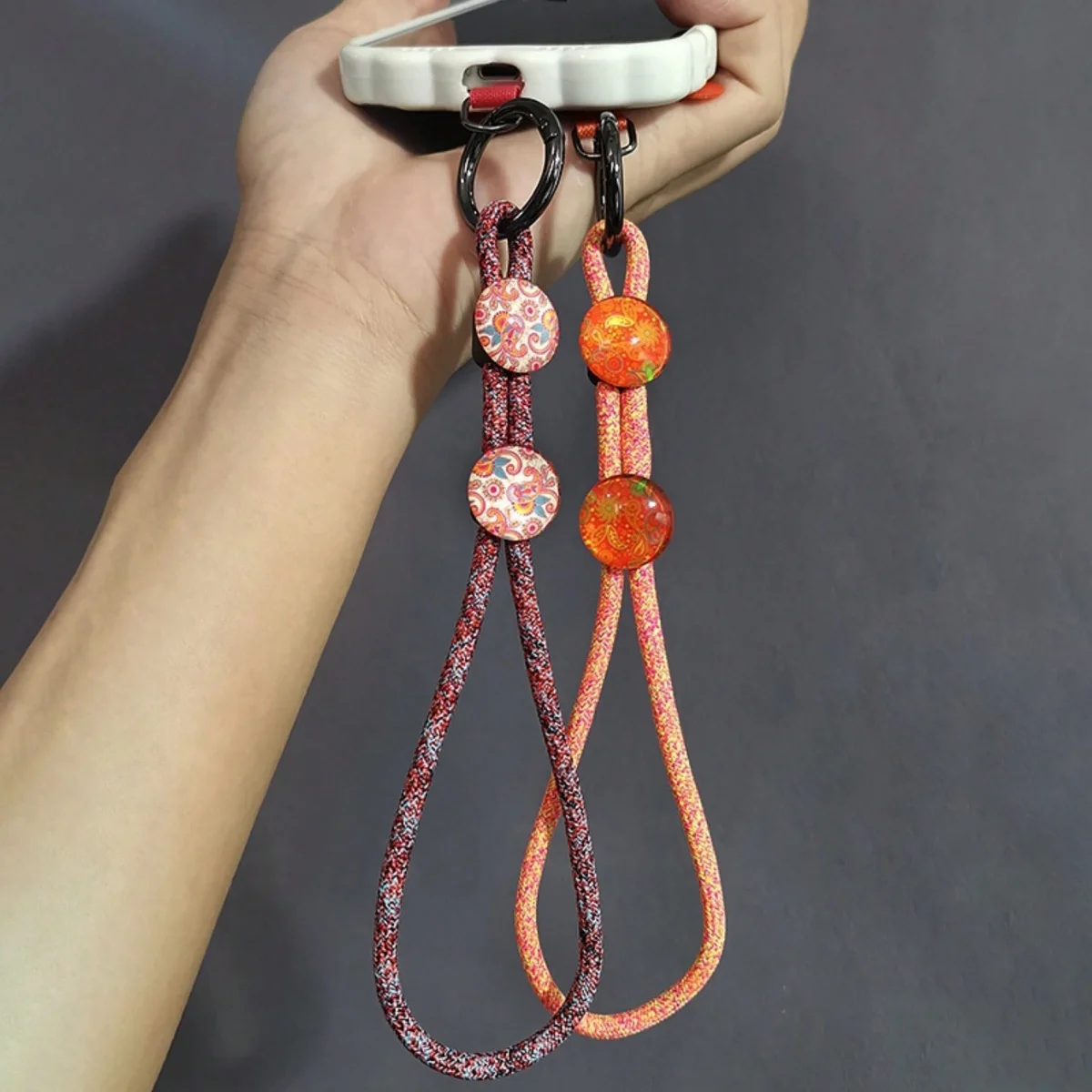 Crystal Stone Color Pattern Simple Hand Strap Adjustable Short Mobile Phone Lanyard Clip-On Phone Case Universal Anti-Lost Strap