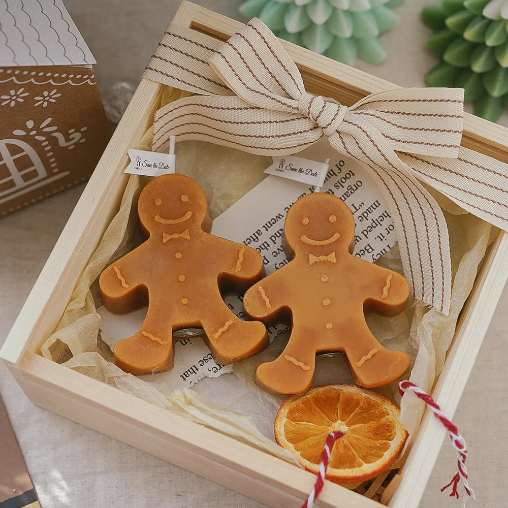 1PC Gingerbread Man Christmas Scented Candle Aromatherapy Creative Festive Atmosphere Decoration Small Ornaments