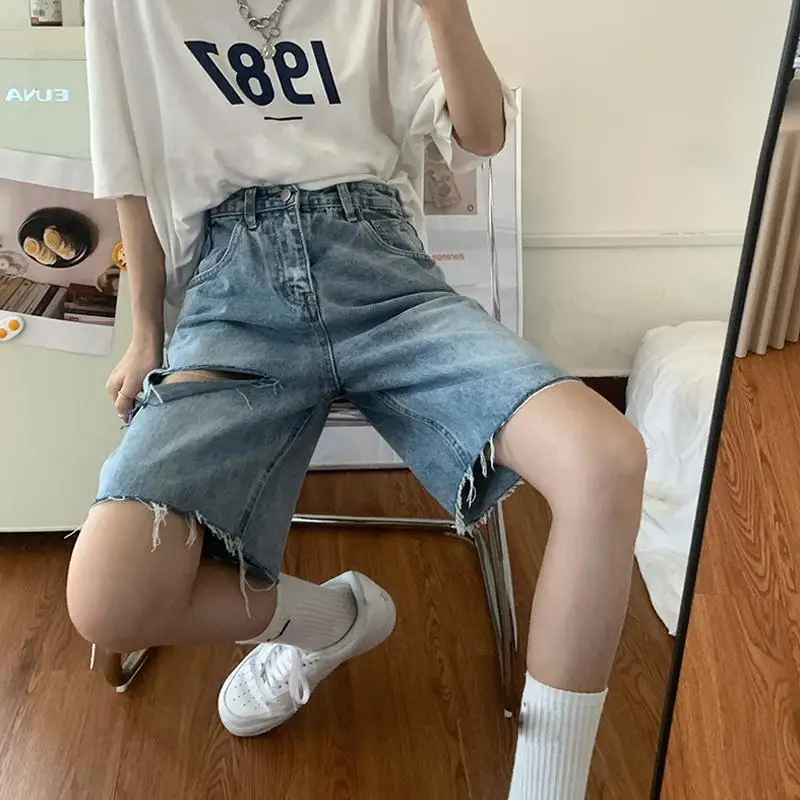 Women Shorts High Waist Denim Knee Length All-match Street Cool Hole Females Leisure Chic Loose Elegant Straight Slim Fashion