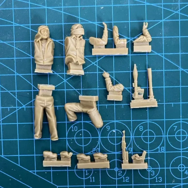 1/35 Resin Figure Assembled Model Kit Modern Military Miniature Middle East Militia 2 People Unassembled and Unpainted 1008A