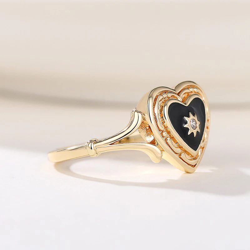 Huitan Retro Black Heart Rings 4