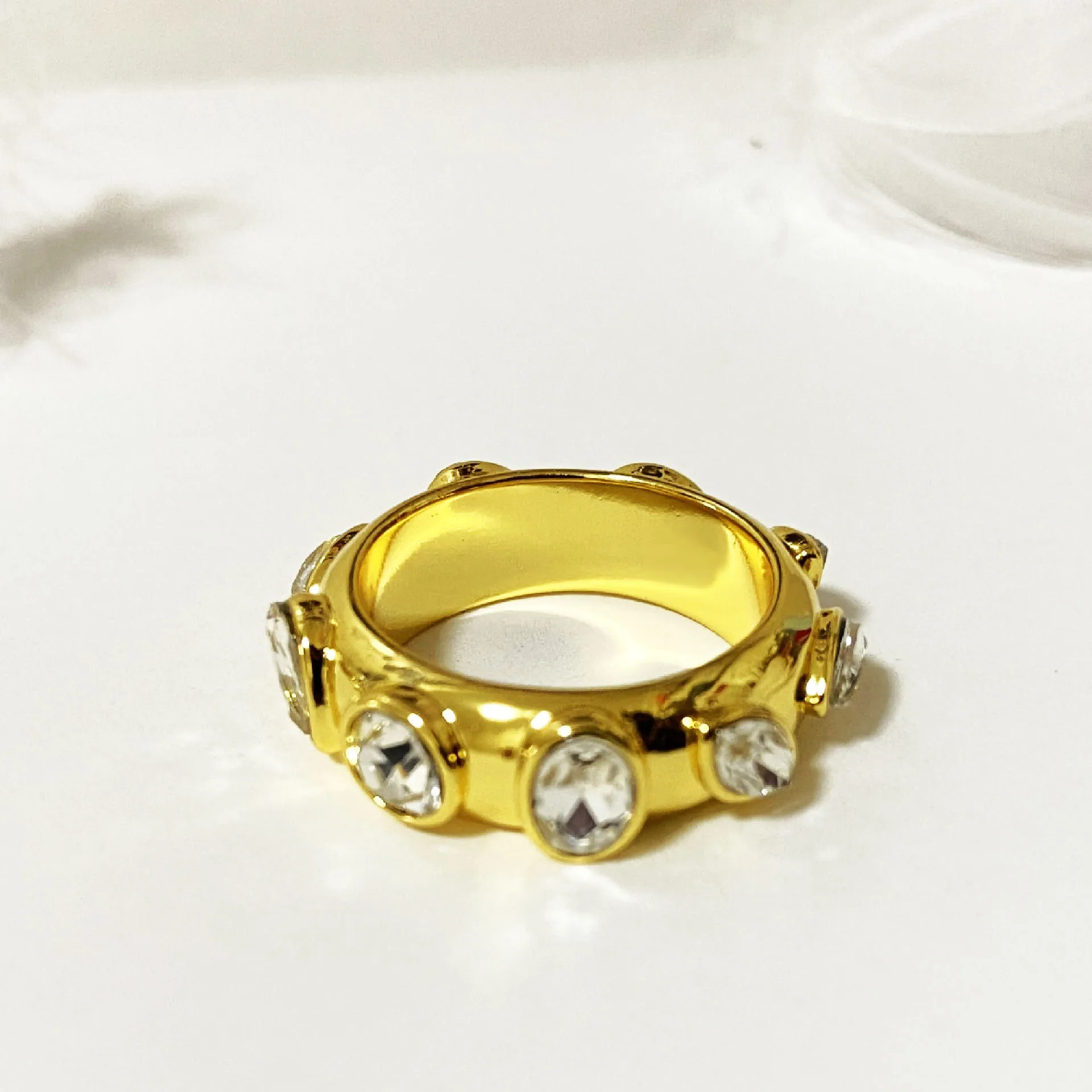 2025 الأصلي قطع كريستال الساطع الذهب والمجوهرات مجموعة موضة قطرة الماء قلادة حلقة أقراط سوار للنساء هدية رومانسية