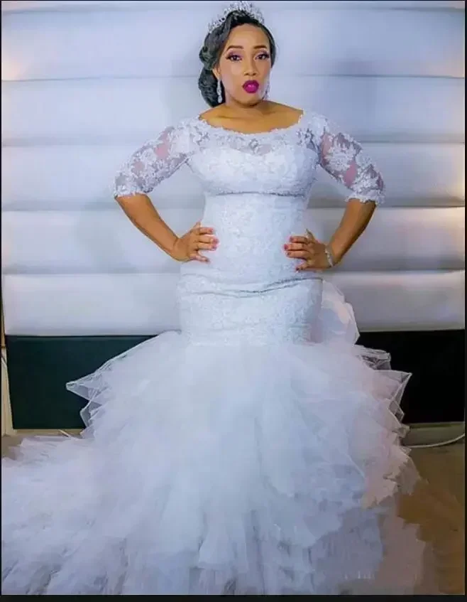 カスタマイズされた白いチュールマーメイドウェディングドレス、オフショルダー、ハーフスリーブ、ヴィンテージビーズ装飾、花嫁ドレス、レースアップリケ、南アフリカ