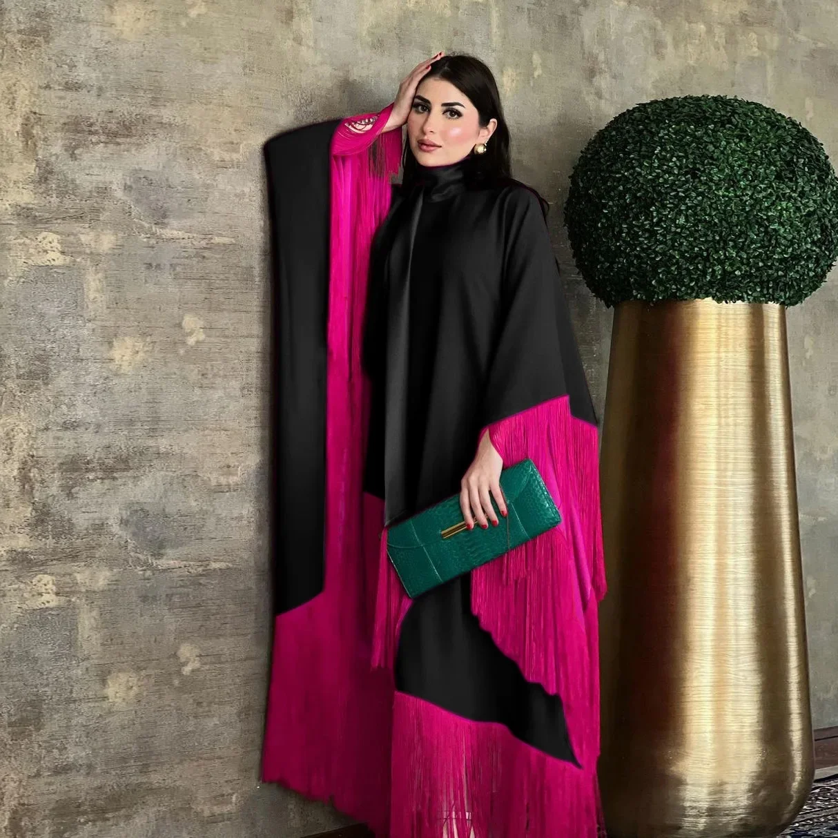 Frauen Fledermaus Ärmel Fransen Kaftan Neue Nahen Osten Robe Muslimischen High Fashion Kleid Quasten Abaya Robe