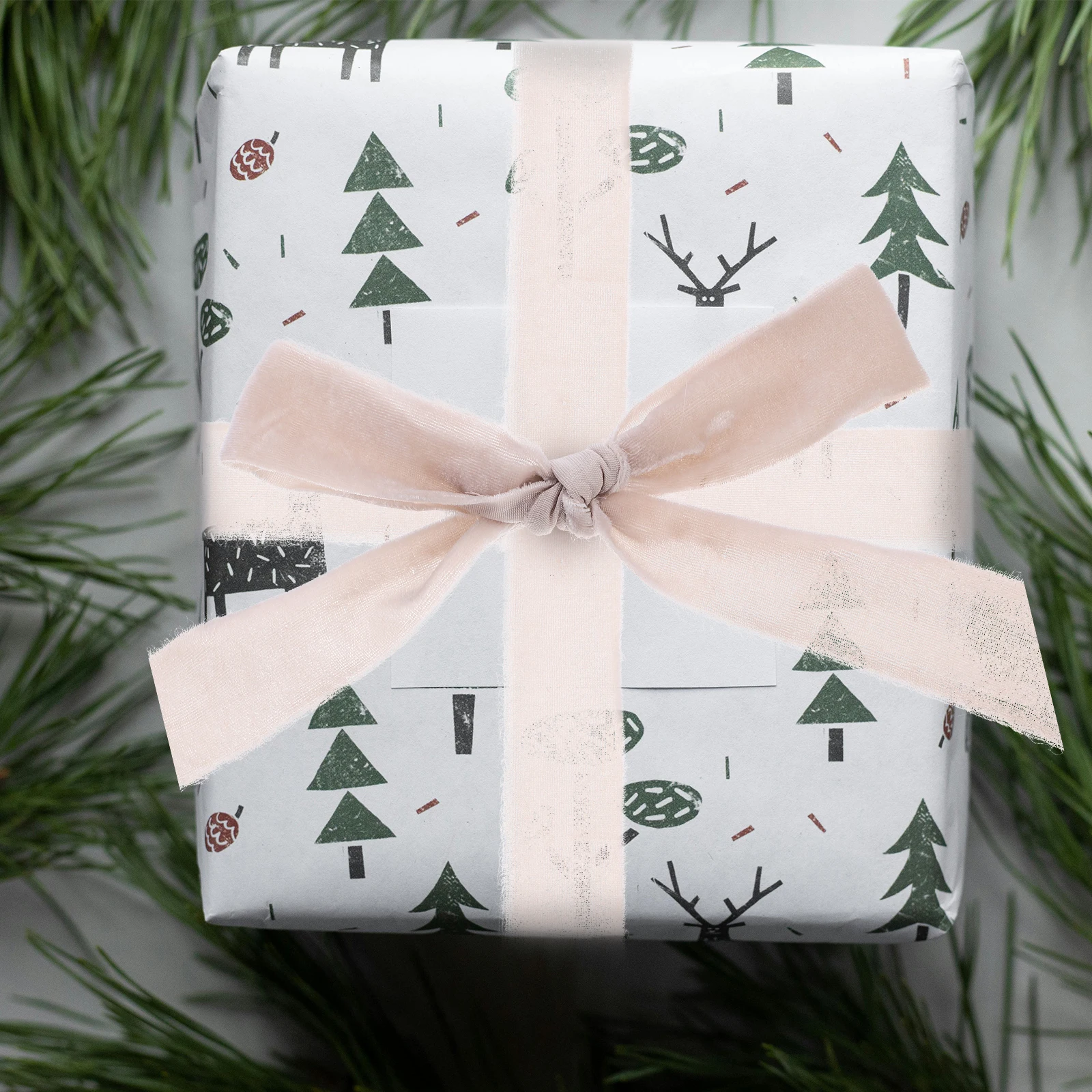 

2 Rolls Raw Edge Ribbon Practical Wrapping Decor Polyester Ribbons for Crafts Presents Festive Hand-thrown Elegant Wedding