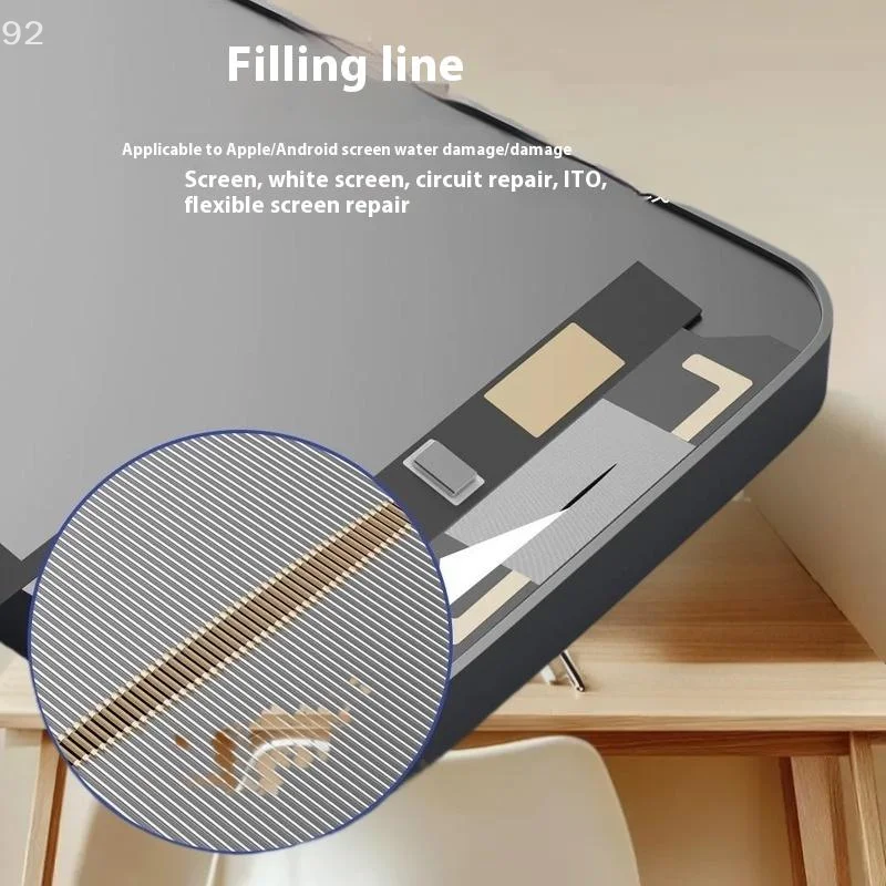 

Ремонт экранов и кабелей мобильных телефонов с нанопроводящей серебряной пастой J9.