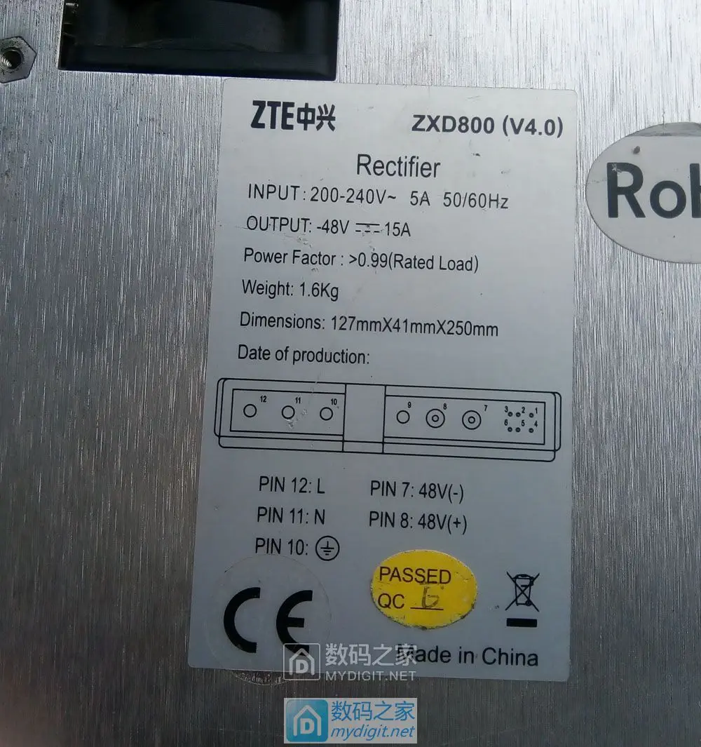 ZXD030S480 وحدة مقوم الطاقة للاتصالات 30A 2000W مخرج واحد 48V مع مدخل 220V