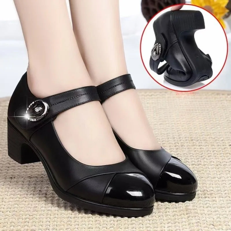 

New Women Classic Light Weight Round Toe Black Pu Leather Square Heel Pumps for Office Lady Shoes High Heel Pumps