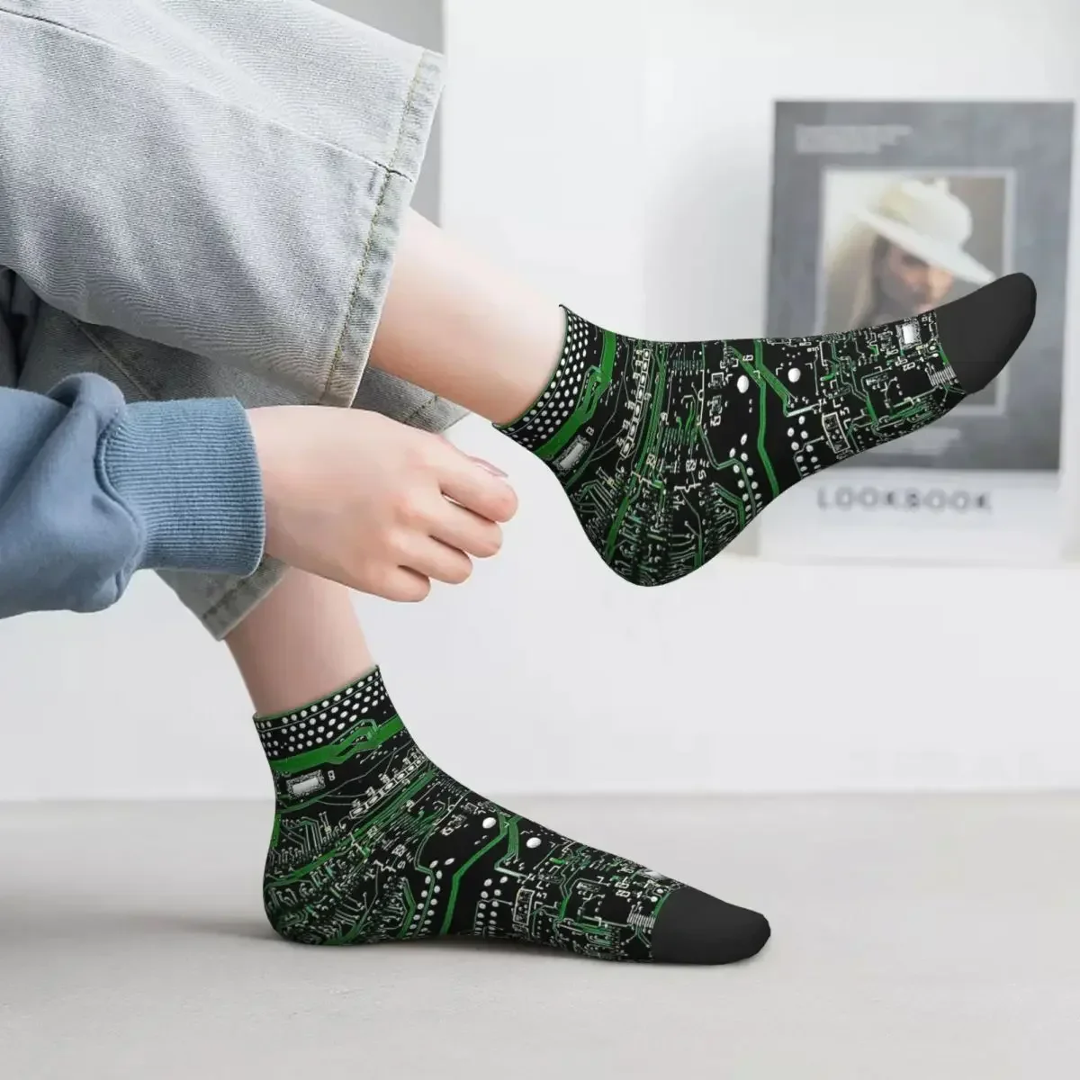 Calcetines verdes con placa de circuito, medias Harajuku de alta calidad, calcetines para todas las estaciones, accesorios para regalo de cumpleaños para hombre y mujer