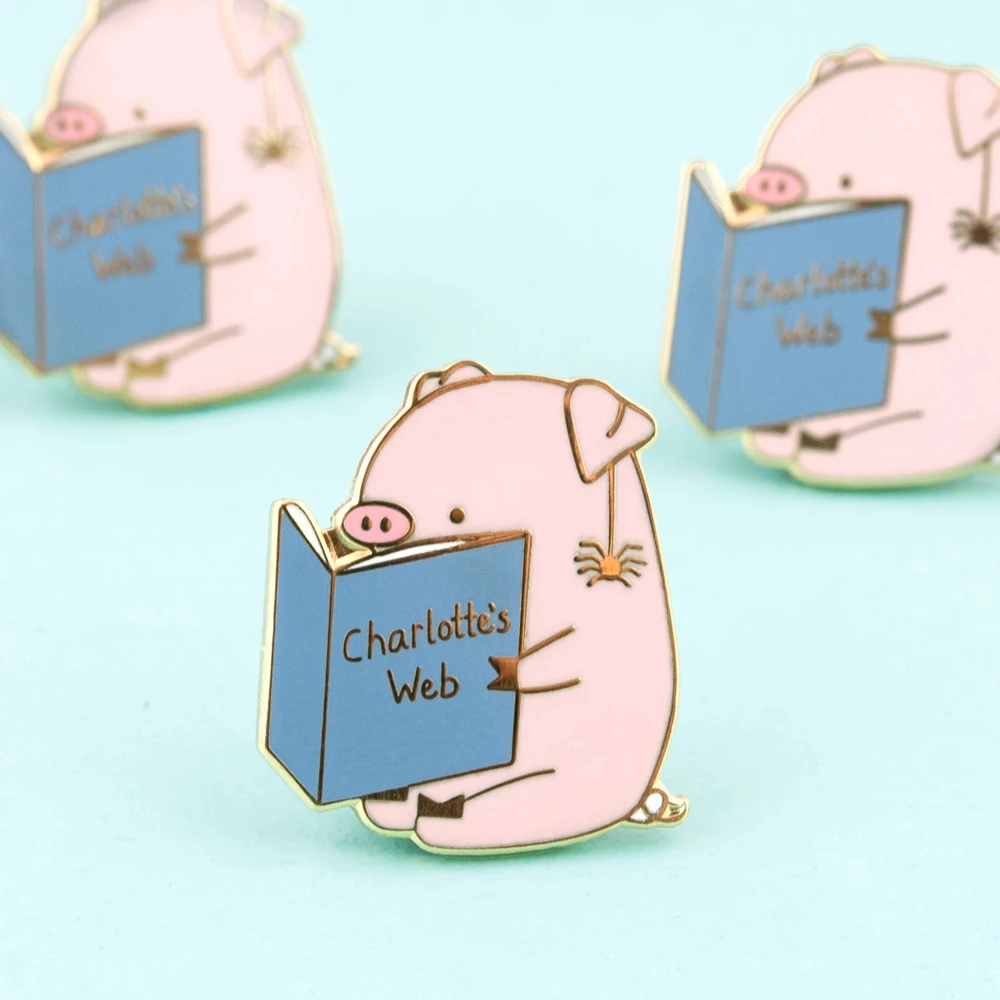 Comedy Movie Charlottes Webs Hard Enamel Pin Fashion Cartoon Pastel Animals Gold Brooch Cute Piggy Wilbur and Spider Friendship