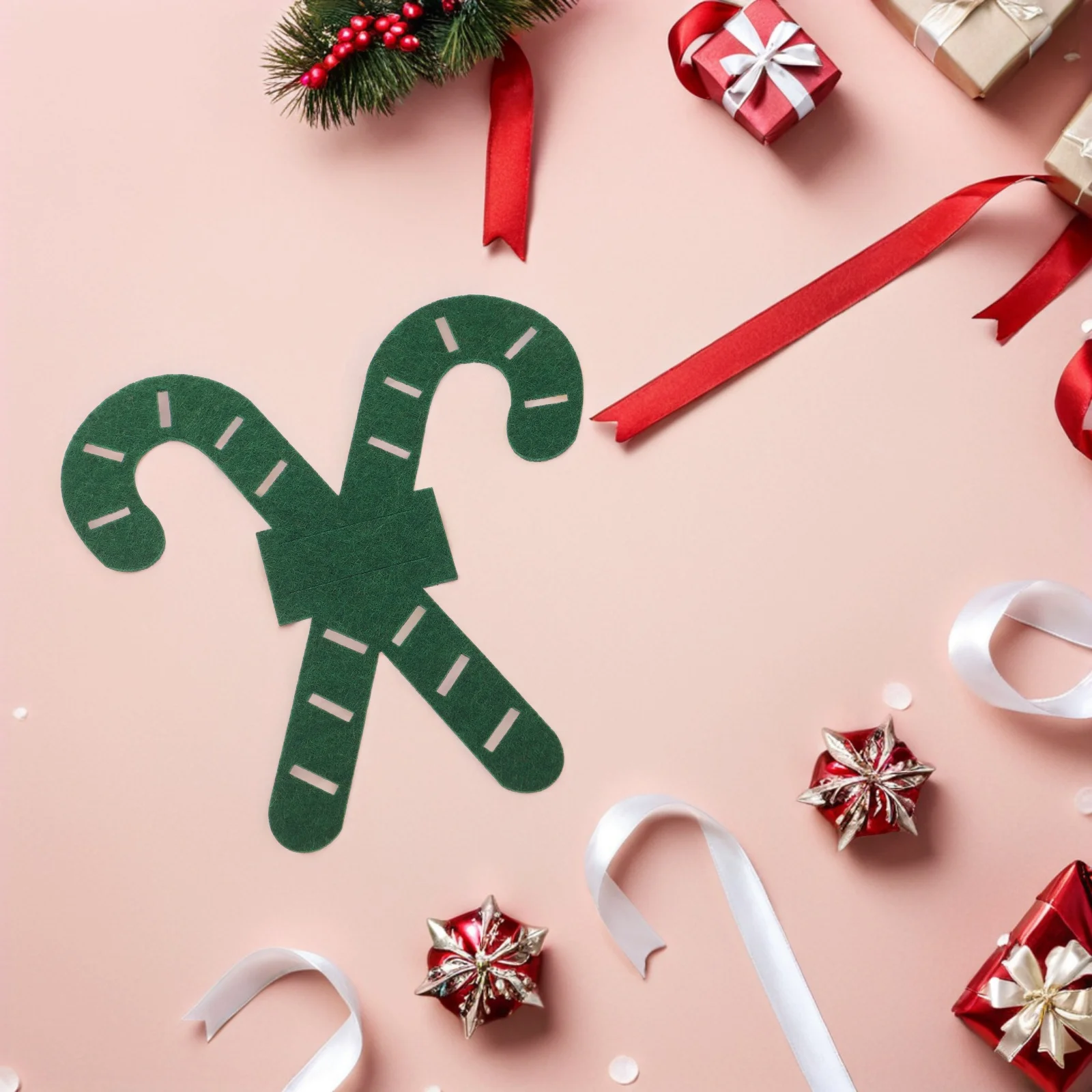 

12pcs Christmas Flatware Sleeves Candy Cane Fabric Cutlery Holders Reusable Utensil Pouches For Holiday Table Decor Silverware