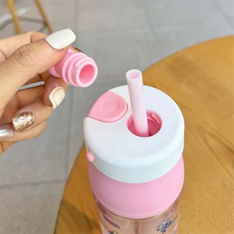 X&W 500ML Sanrio Plastic Water Bottle Kuromi HelloKitty Spray Straw Cup Summer Portable Outdoor Cold drink cup For Kids Student view 4