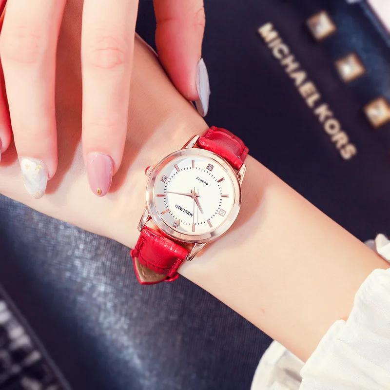 

2022 Hot Women Fashion Watches Women's Simplicity Casual Quartz Leather Band Watch Analog Wrist Watch Gift Montre Femme