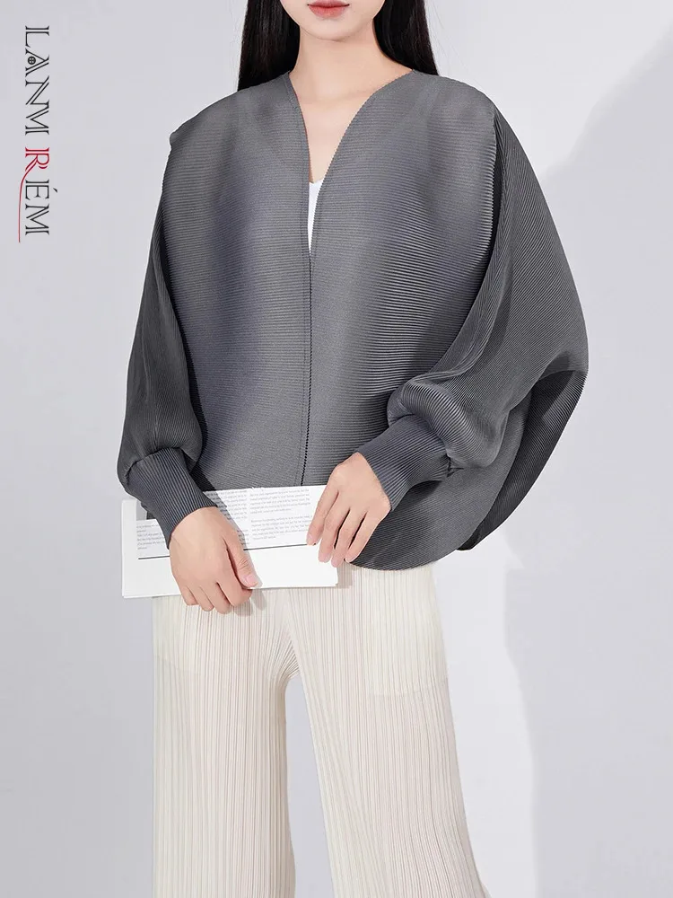 LANMREM Versatile Pleated Shawl Top Women\'s High-end Batwing Sleeves Solid Color Outerwear Loose Shirt 2024 Spring New 2DA2222