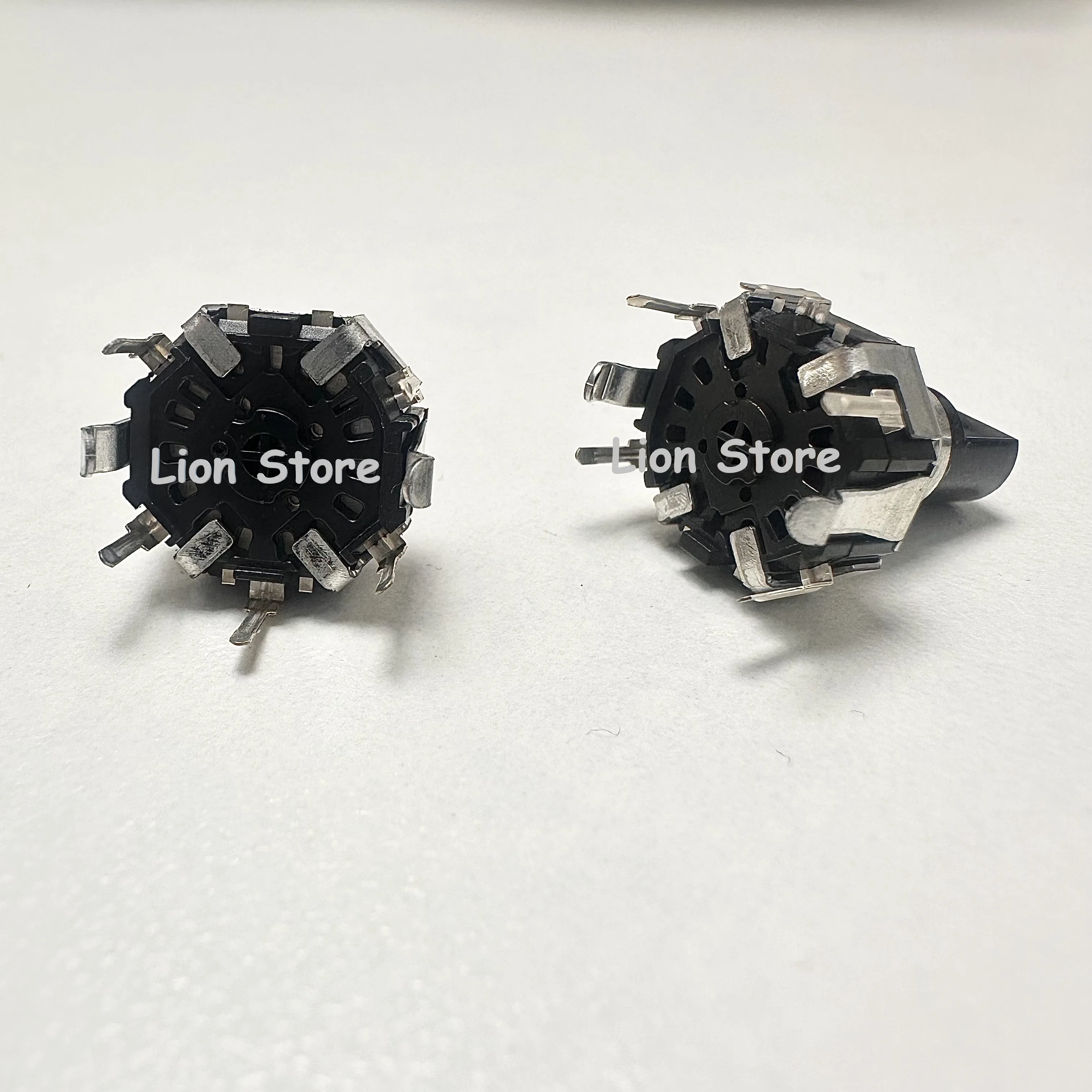 30-100pcs ALPS EC12D1564402 Rotary encoder with switch 30 positions 15 pulses For car navigation Audio equipment 100% Original