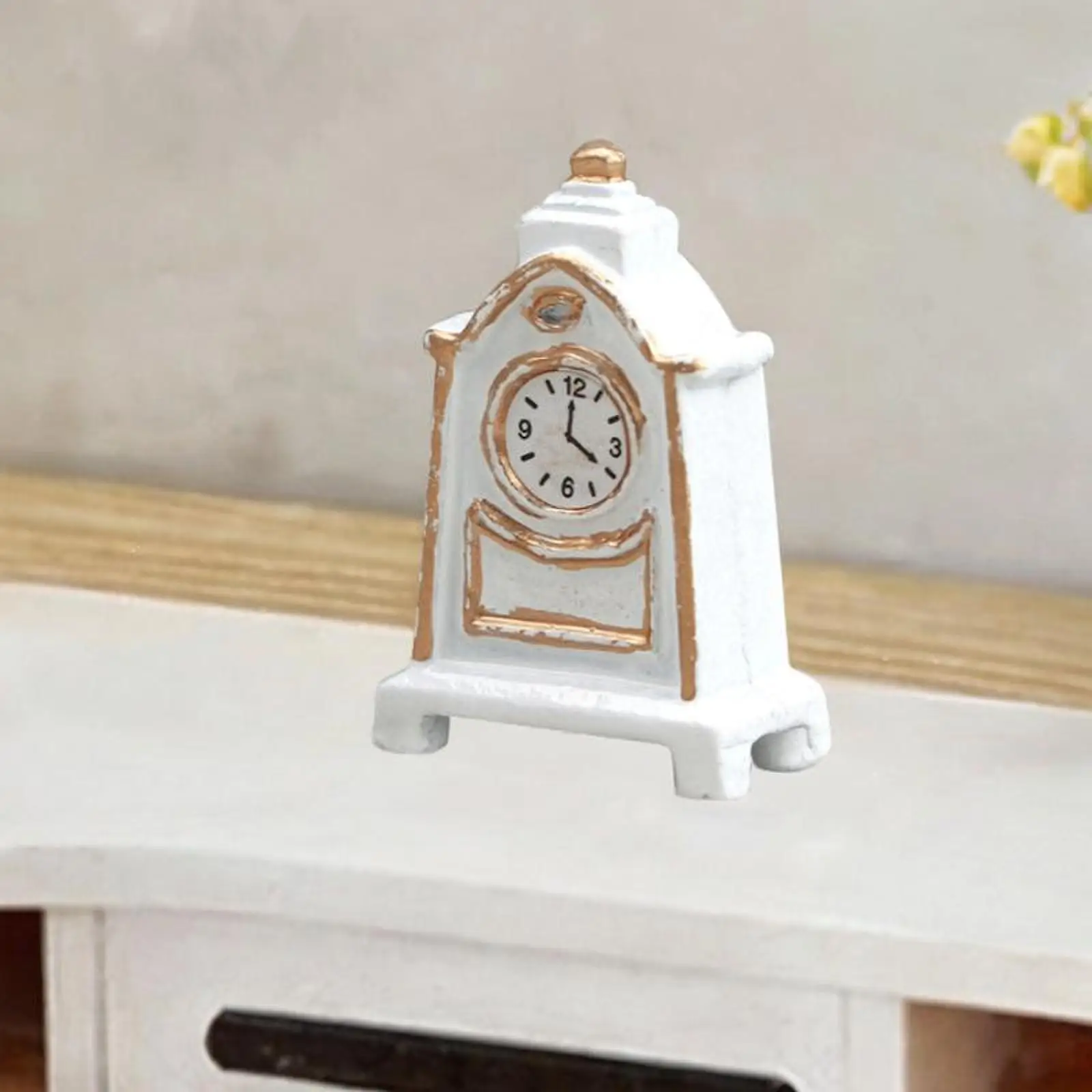 

1:12 Scale Dollhouse Miniature Clock DIY Model Gift Life Scene Realistic for Bathroom Bedroom Hallway Sitting Room Boys Girls