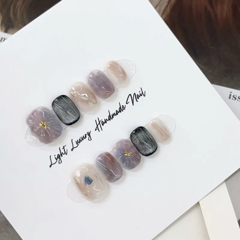 

10 Pcs Handmade Acrylic Press on Nails Purple Flower Artificial Self-adhesive Press Nails Short Realistic False Nails for Gluing
