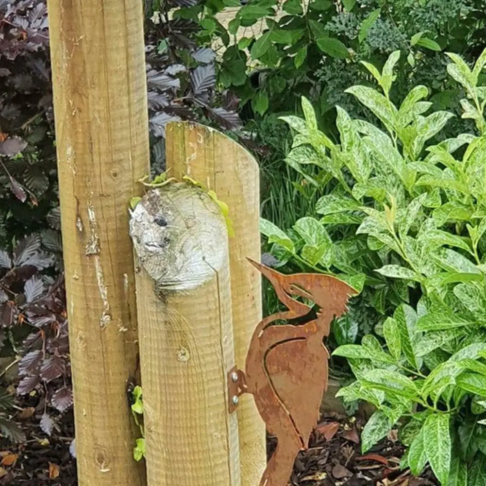 Rusty Metal Bird Silhouettes Garden Fence Decor Woodpecker Gardening Country Robin Art Metal Yard Decoration Bird Steel