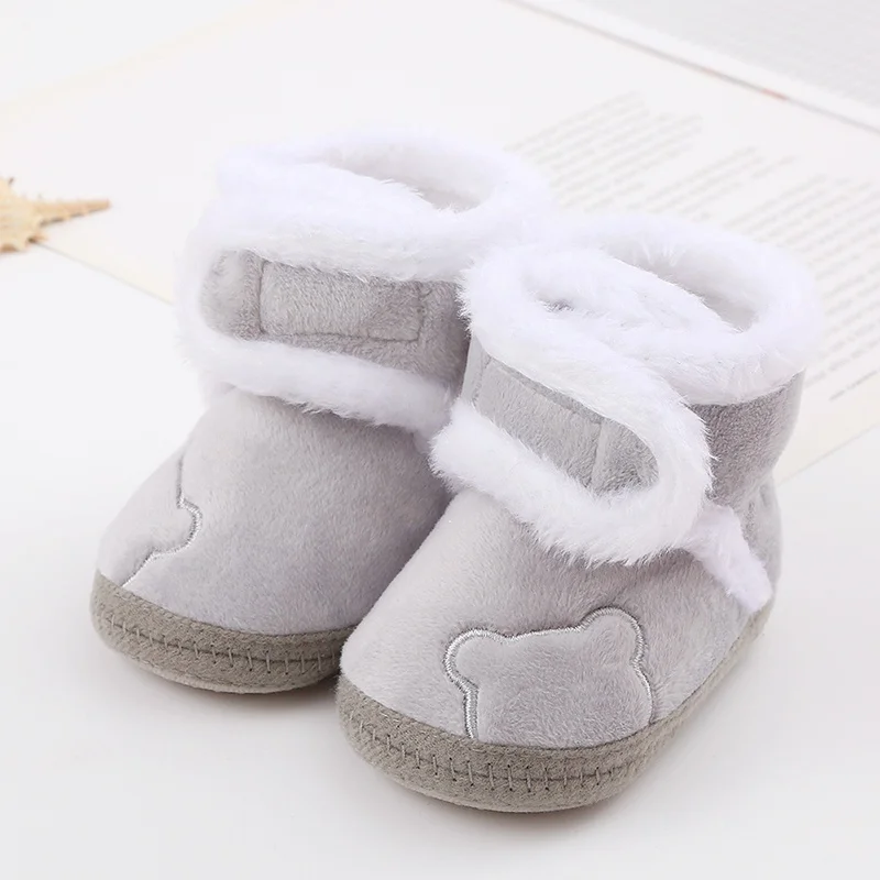 Botas de neve de pelúcia quente para bebê, Sapatos de princesa fofos interiores, Confortável fundo macio, Criança recém-nascida, Inverno