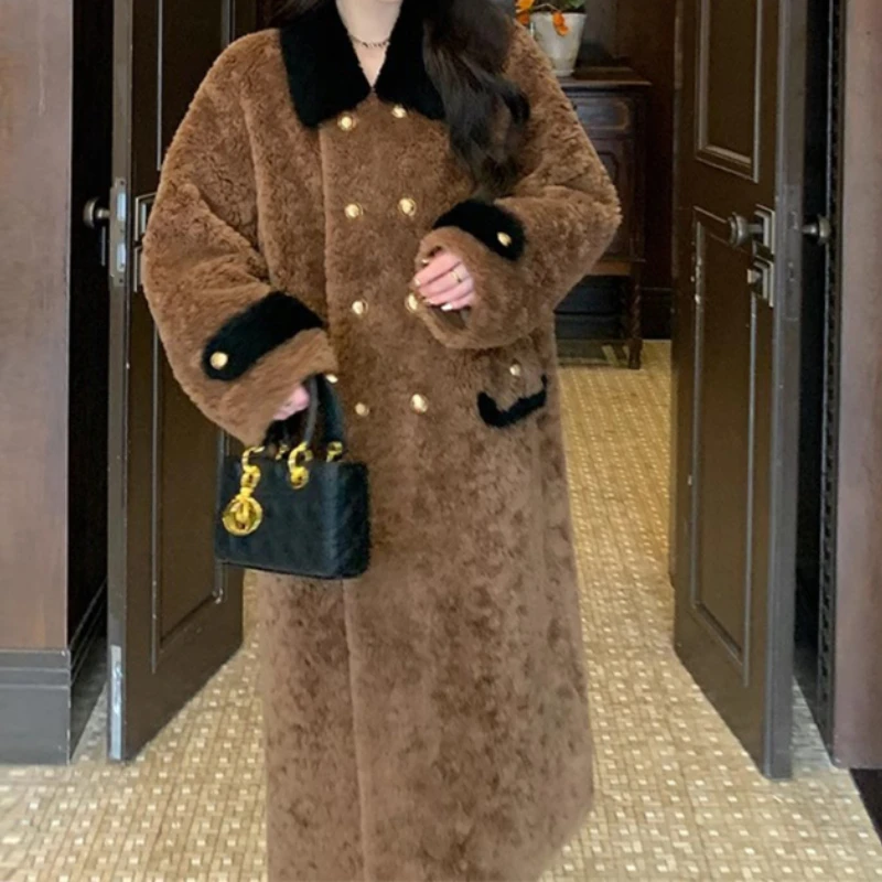 

Fashion and Elegance Champs Elysees Medium and Long Contrasting Color Imitation Fur Coat for Women 2025 Winter New