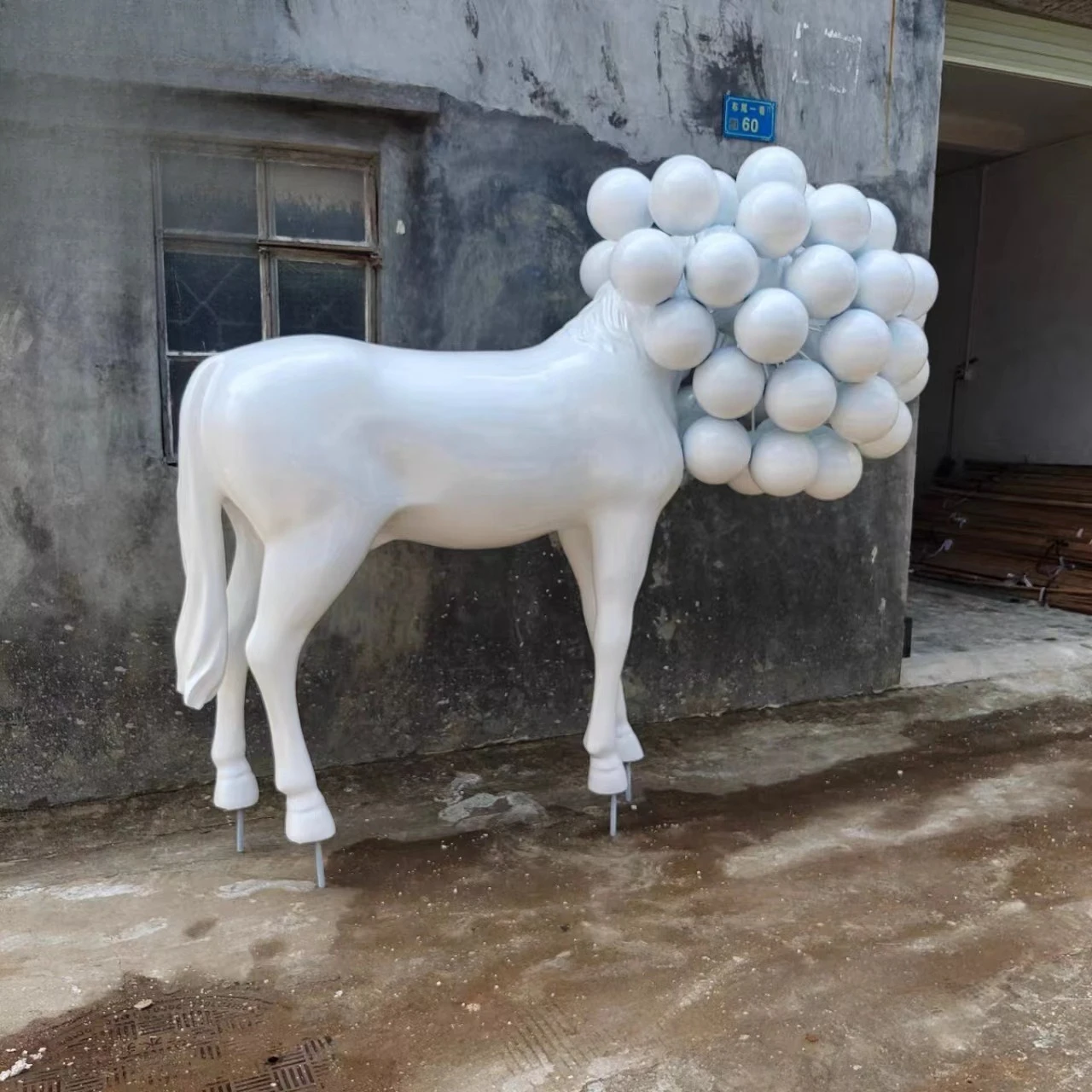 Lobby lobby front desk soft decoration art installation fiberglass sculpture production
