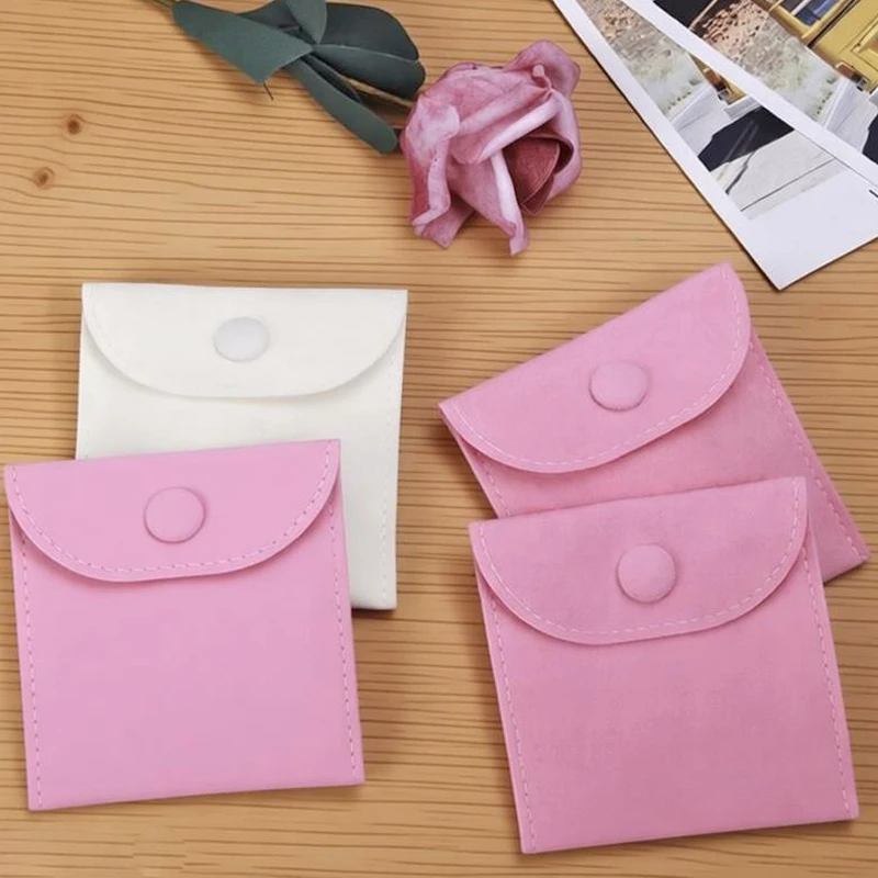 

1Pc Dust Protect Portable Soft Velvet Gift Jewelry Bag Snap Button Packaging Bag Necklace Earrings Bracelet Ring Storage Pouch