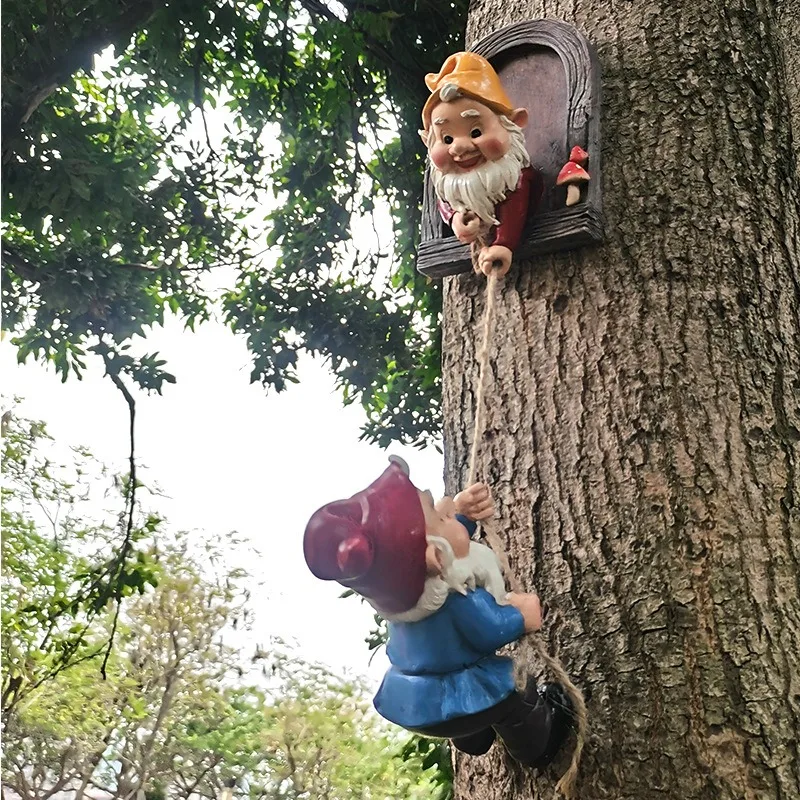 Resin Garden Gnome Climbing Rope Figurine, Outdoor Yard Patio Lawn Decorative Ornament for Garden