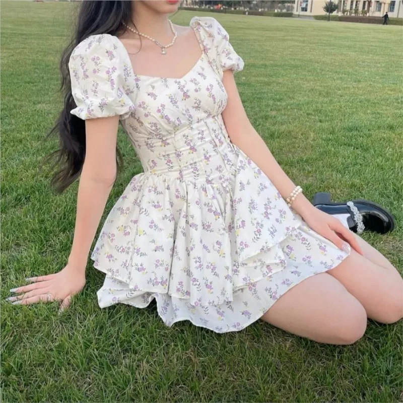 Abito a vita alta donna estate floreale dolce colletto quadrato manica a sbuffo principessa da ragazzina tenera elegante stile coreano Preppy Chic