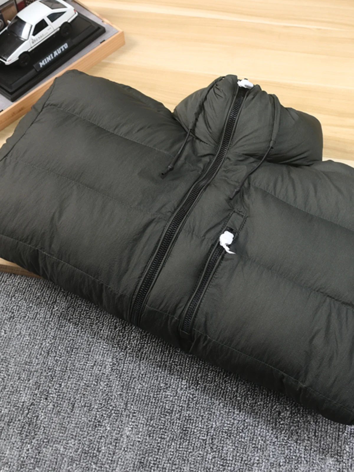 معطف دافئ خفيف الوزن للرجال من Thiened كاجوال من القطن بياقة واقفة وطبقة مزدوجة Ne European Simple Faion Urban Sle